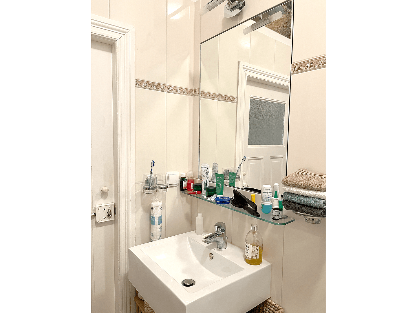 Predaj bytu 3-izbový 71 m², Berlin, Berlín Predaj bytu 3-izbový 71 m², Berlin, Berlín