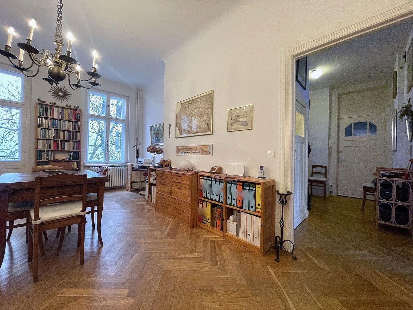 Predaj bytu 3-izbový 71 m², Berlin, Berlín Predaj bytu 3-izbový 71 m², Berlin, Berlín