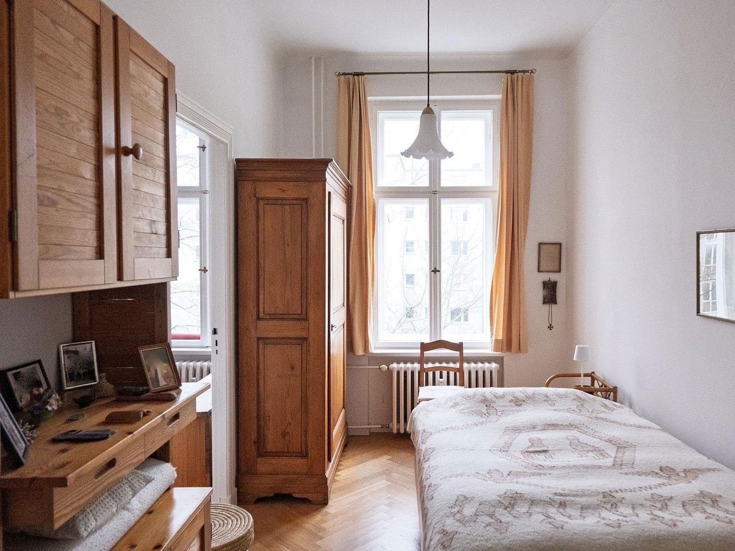 Predaj bytu 3-izbový 71 m², Berlin, Berlín Predaj bytu 3-izbový 71 m², Berlin, Berlín