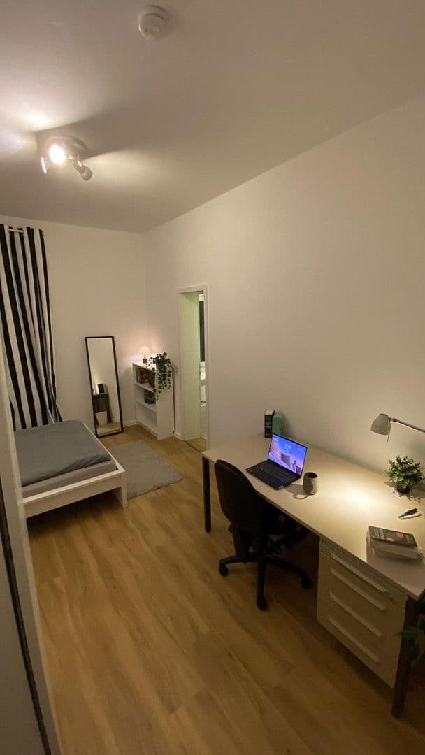 Prenájom bytu 18 m², Pestalozzistraße 14, Braunschweig, Dolné Sasko Prenájom bytu 18 m², Pestalozzistraße 14, Braunschweig, Dolné Sasko