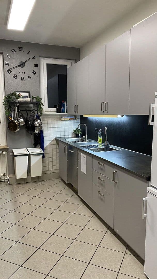 Prenájom bytu 18 m², Pestalozzistraße 14, Braunschweig, Dolné Sasko Prenájom bytu 18 m², Pestalozzistraße 14, Braunschweig, Dolné Sasko