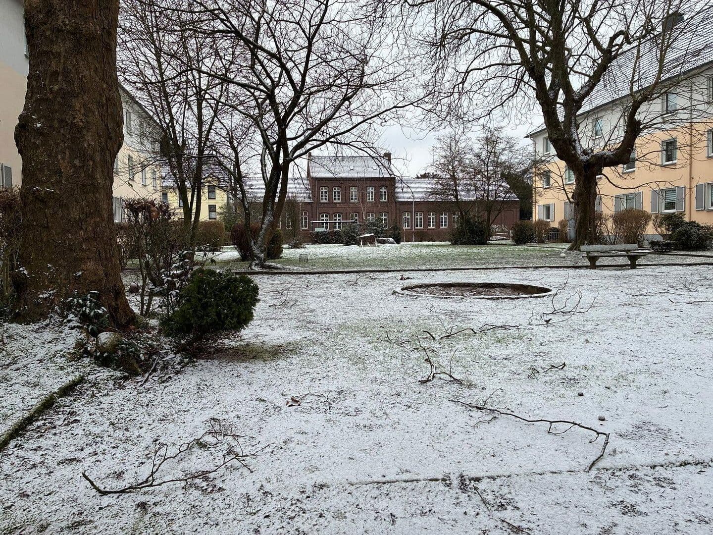 Prenájom bytu 2-izbový 58 m², Vonscheidtshof 5, Mülheim an der Ruhr, Severné Porýnie - Westfálsko Prenájom bytu 2-izbový 58 m², Vonscheidtshof 5, Mülheim an der Ruhr, Severné Porýnie - Westfálsko