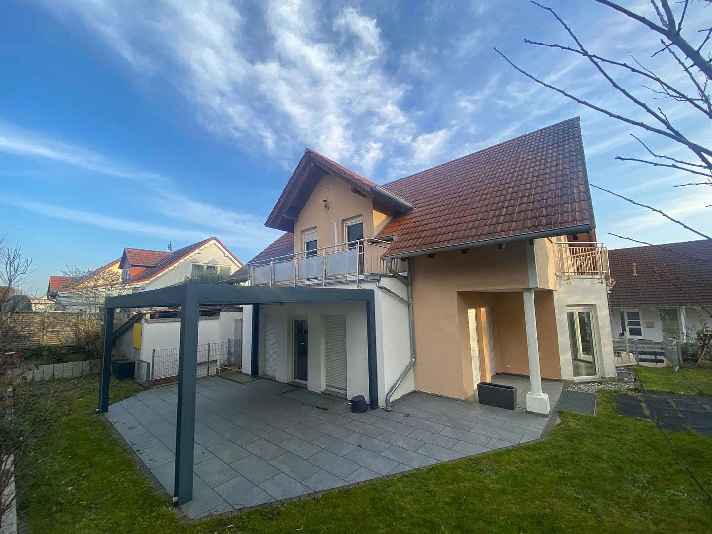 Predaj domu 166 m², pozemek 448 m², Römerberg, Porýnie-Falcko Predaj domu 166 m², pozemek 448 m², Römerberg, Porýnie-Falcko