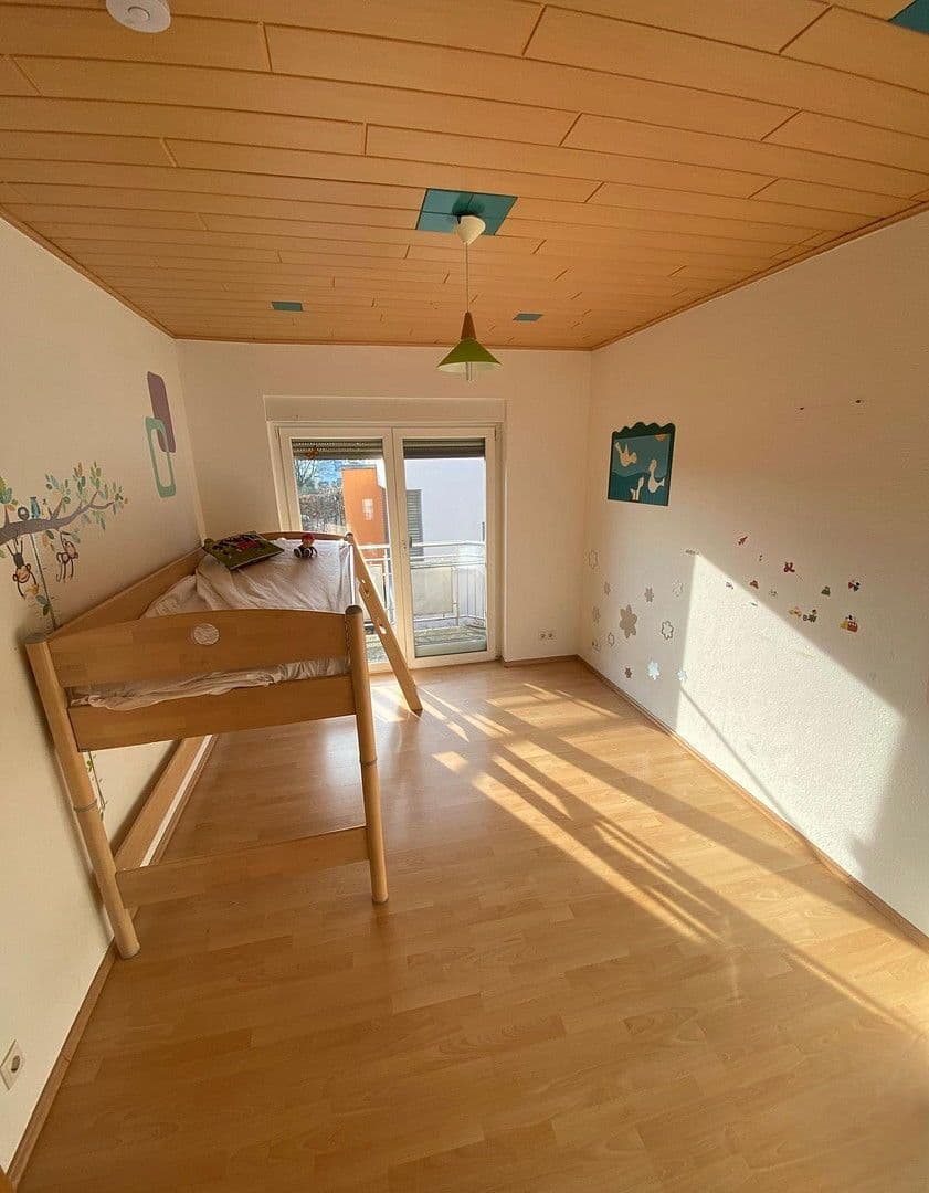 Predaj domu 166 m², pozemek 448 m², Römerberg, Porýnie-Falcko Predaj domu 166 m², pozemek 448 m², Römerberg, Porýnie-Falcko