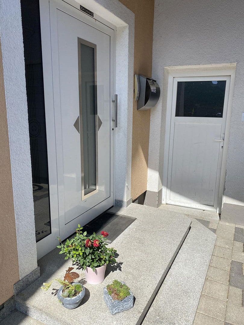 Predaj domu 166 m², pozemek 448 m², Römerberg, Porýnie-Falcko Predaj domu 166 m², pozemek 448 m², Römerberg, Porýnie-Falcko