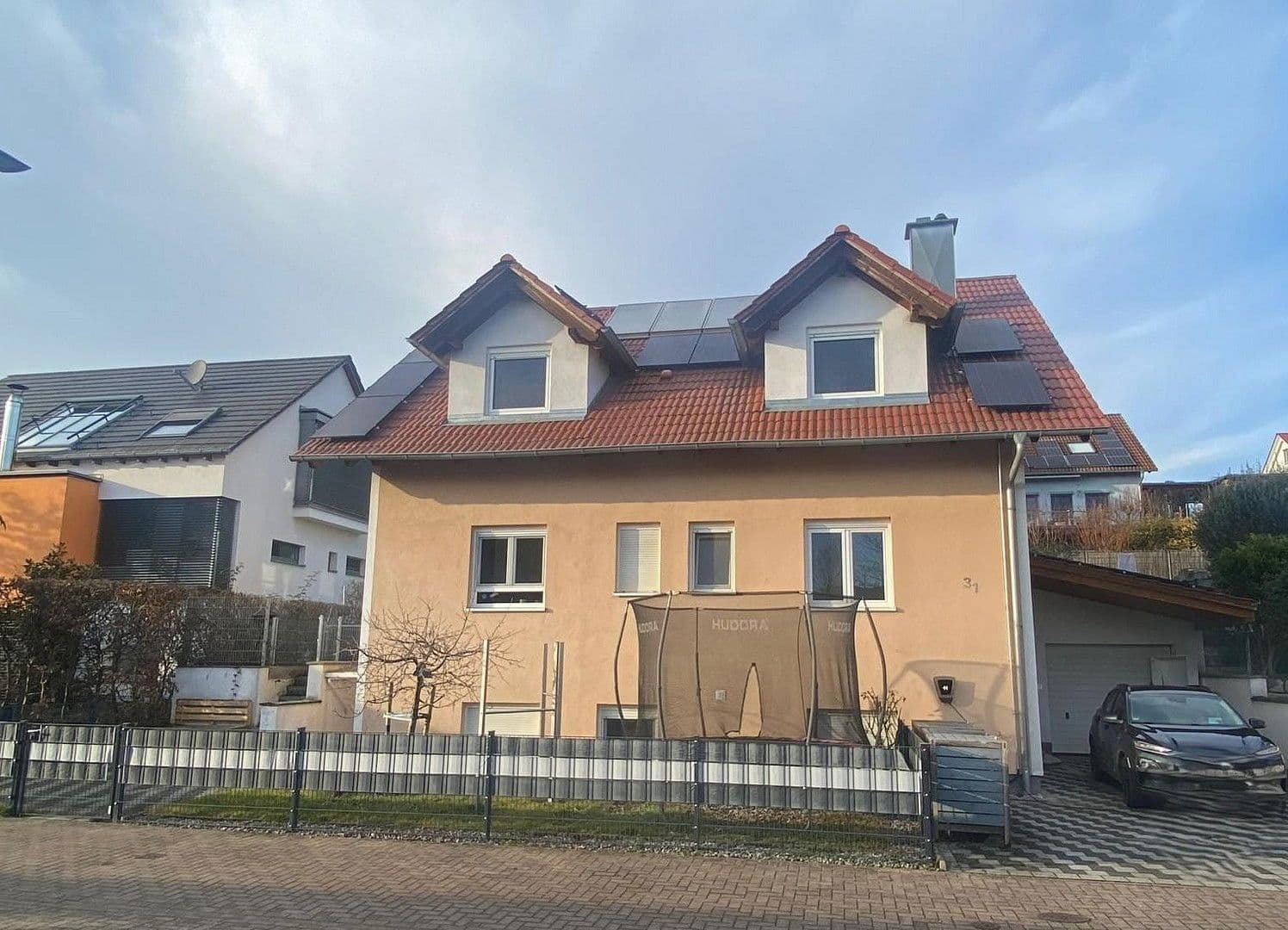 Predaj domu 166 m², pozemek 448 m², Römerberg, Porýnie-Falcko Predaj domu 166 m², pozemek 448 m², Römerberg, Porýnie-Falcko