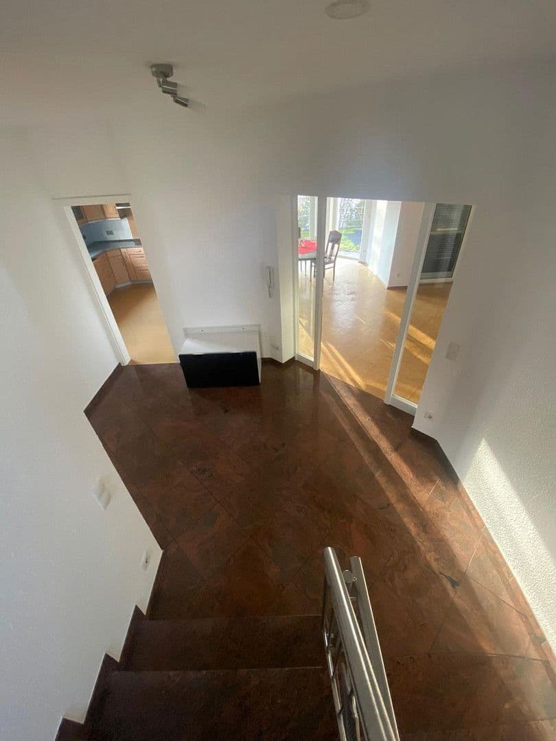 Predaj domu 166 m², pozemek 448 m², Römerberg, Porýnie-Falcko Predaj domu 166 m², pozemek 448 m², Römerberg, Porýnie-Falcko