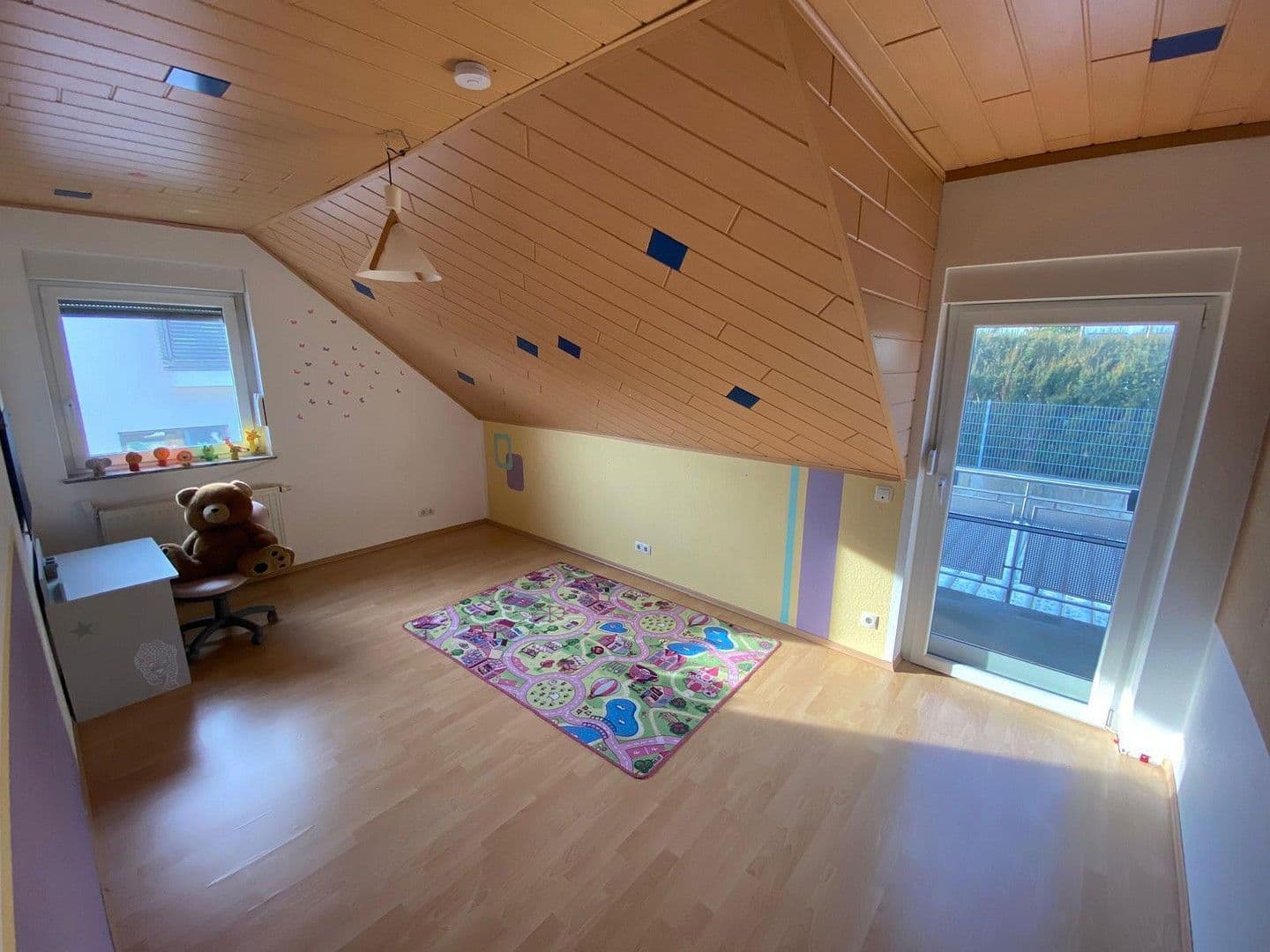 Predaj domu 166 m², pozemek 448 m², Römerberg, Porýnie-Falcko Predaj domu 166 m², pozemek 448 m², Römerberg, Porýnie-Falcko