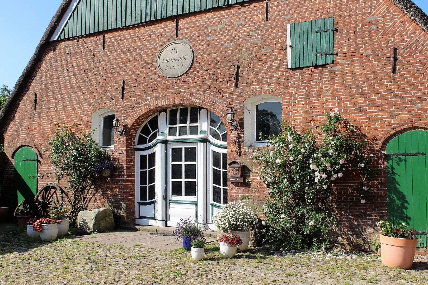 Predaj domu 380 m², pozemek 350.000 m², Domäne Hünkemann 1, Wurster Nordseeküste, Dolné Sasko Predaj domu 380 m², pozemek 350.000 m², Domäne Hünkemann 1, Wurster Nordseeküste, Dolné Sasko