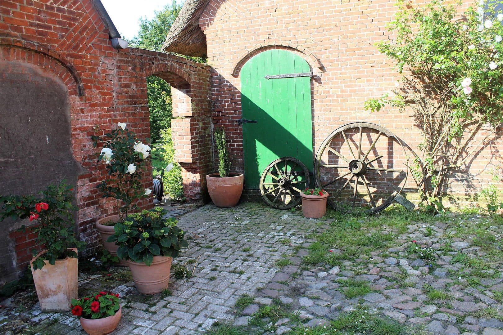 Predaj domu 380 m², pozemek 350.000 m², Domäne Hünkemann 1, Wurster Nordseeküste, Dolné Sasko Predaj domu 380 m², pozemek 350.000 m², Domäne Hünkemann 1, Wurster Nordseeküste, Dolné Sasko