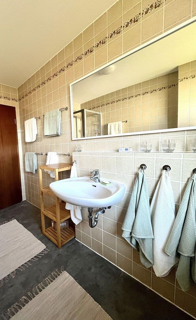 Prenájom bytu 4-izbový 87 m², Neufahrn bei Freising, Bavorsko Prenájom bytu 4-izbový 87 m², Neufahrn bei Freising, Bavorsko