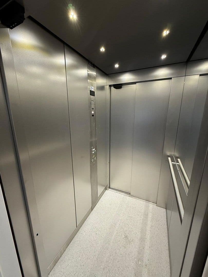 Predaj bytu 2-izbový 72 m², Christophstraße 8, Überlingen, Bádensko-Wurttembersko Predaj bytu 2-izbový 72 m², Christophstraße 8, Überlingen, Bádensko-Wurttembersko