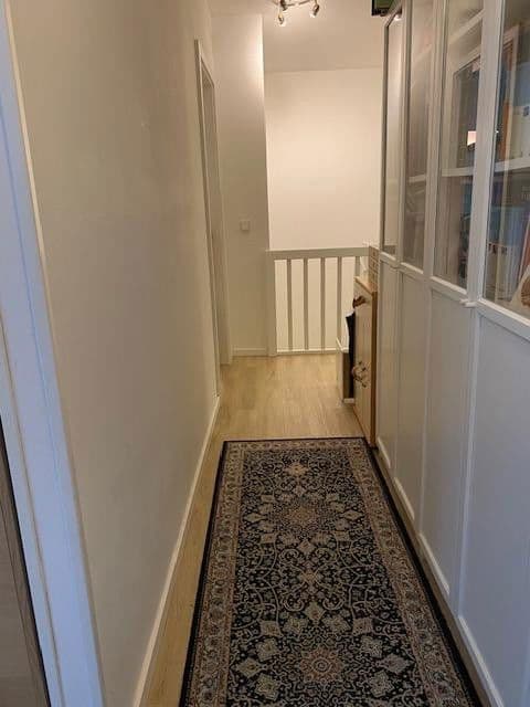 Prenájom bytu 4-izbový 109 m², Hamburg - Wellingsbüttel, Hamburg Prenájom bytu 4-izbový 109 m², Hamburg - Wellingsbüttel, Hamburg