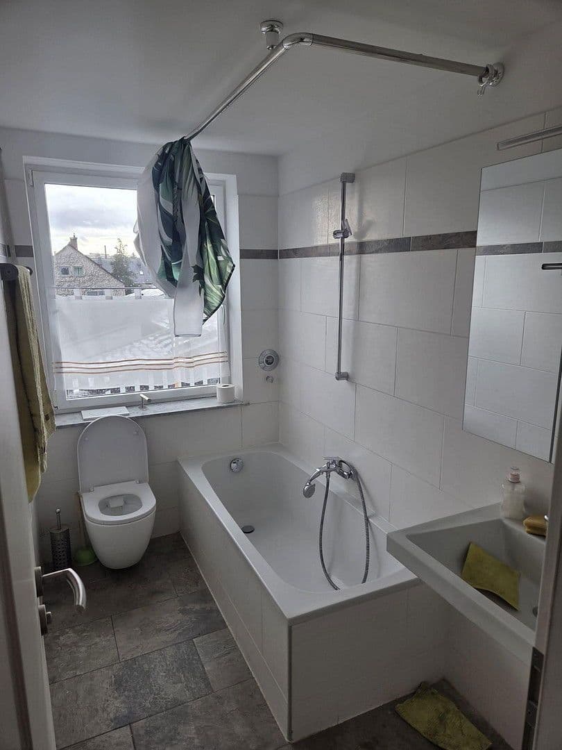 Predaj domu 158 m², pozemek 519 m², Hermann-Strebel-Str. 11, Nürnberg, Bavorsko Predaj domu 158 m², pozemek 519 m², Hermann-Strebel-Str. 11, Nürnberg, Bavorsko