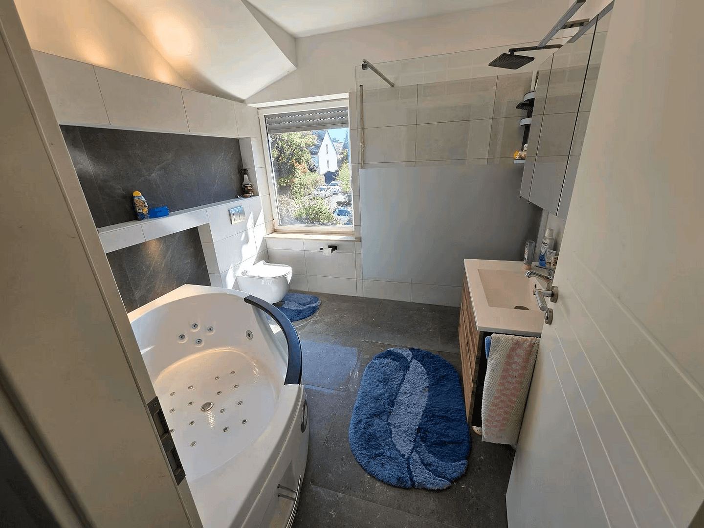 Predaj domu 158 m², pozemek 519 m², Hermann-Strebel-Str. 11, Nürnberg, Bavorsko Predaj domu 158 m², pozemek 519 m², Hermann-Strebel-Str. 11, Nürnberg, Bavorsko