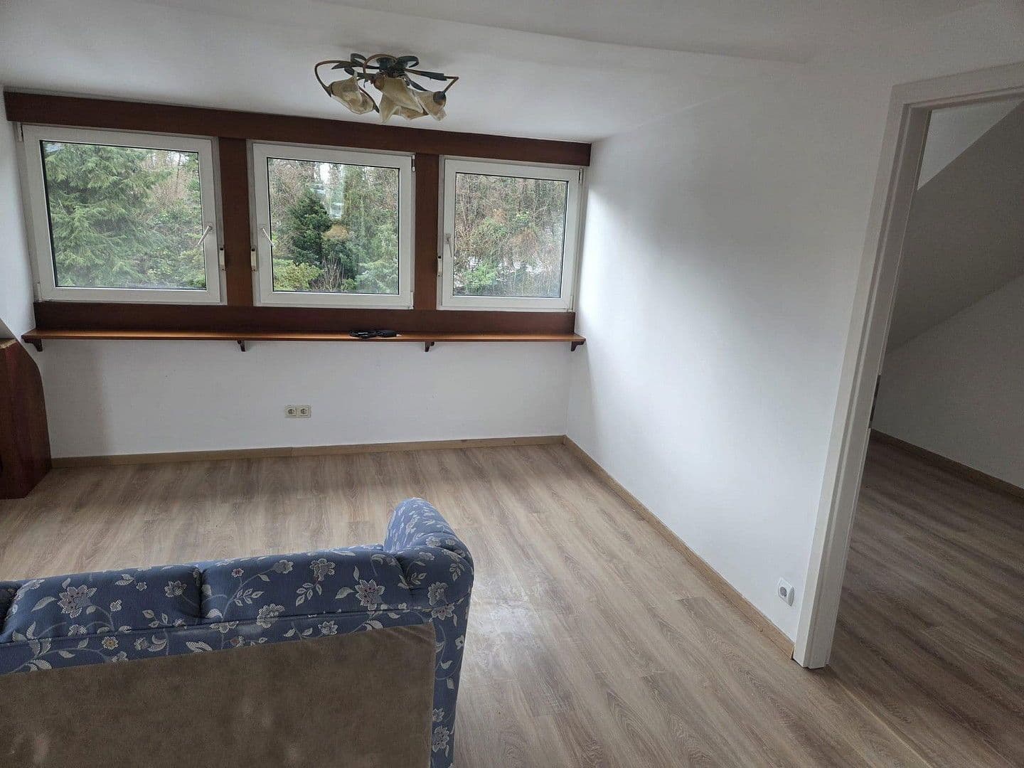 Predaj domu 158 m², pozemek 519 m², Hermann-Strebel-Str. 11, Nürnberg, Bavorsko Predaj domu 158 m², pozemek 519 m², Hermann-Strebel-Str. 11, Nürnberg, Bavorsko