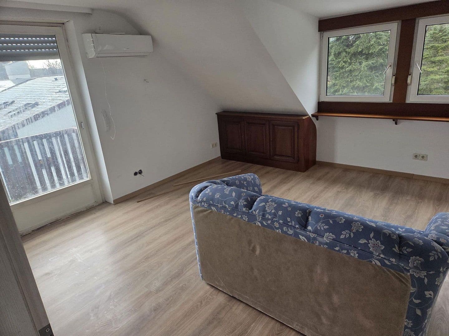 Predaj domu 158 m², pozemek 519 m², Hermann-Strebel-Str. 11, Nürnberg, Bavorsko Predaj domu 158 m², pozemek 519 m², Hermann-Strebel-Str. 11, Nürnberg, Bavorsko