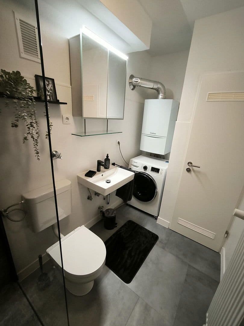 Prenájom bytu 1-izbový 44 m², Hubertusweg, Neuss, Severné Porýnie - Westfálsko Prenájom bytu 1-izbový 44 m², Hubertusweg, Neuss, Severné Porýnie - Westfálsko