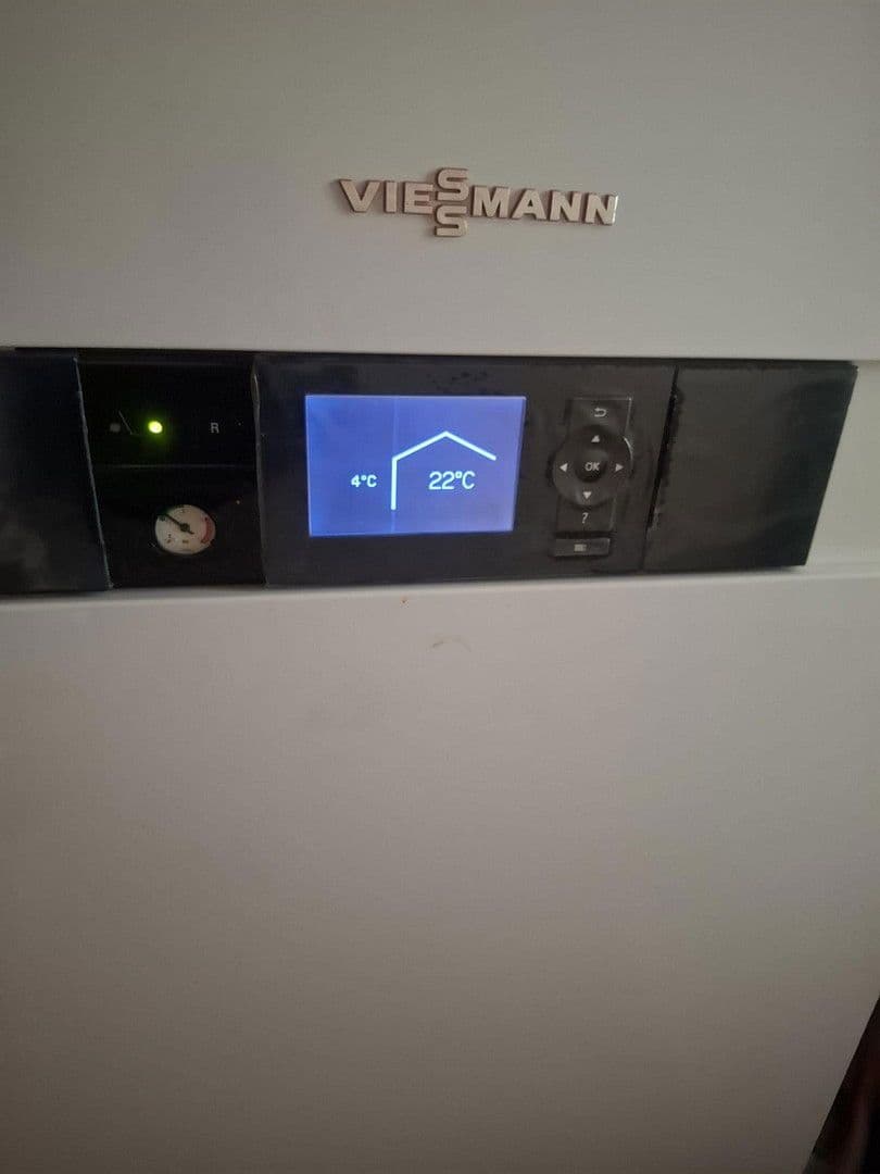 Predaj domu 150 m², pozemek 1.400 m², Hauptstrasse 14, Obererbach, Porýnie-Falcko Predaj domu 150 m², pozemek 1.400 m², Hauptstrasse 14, Obererbach, Porýnie-Falcko