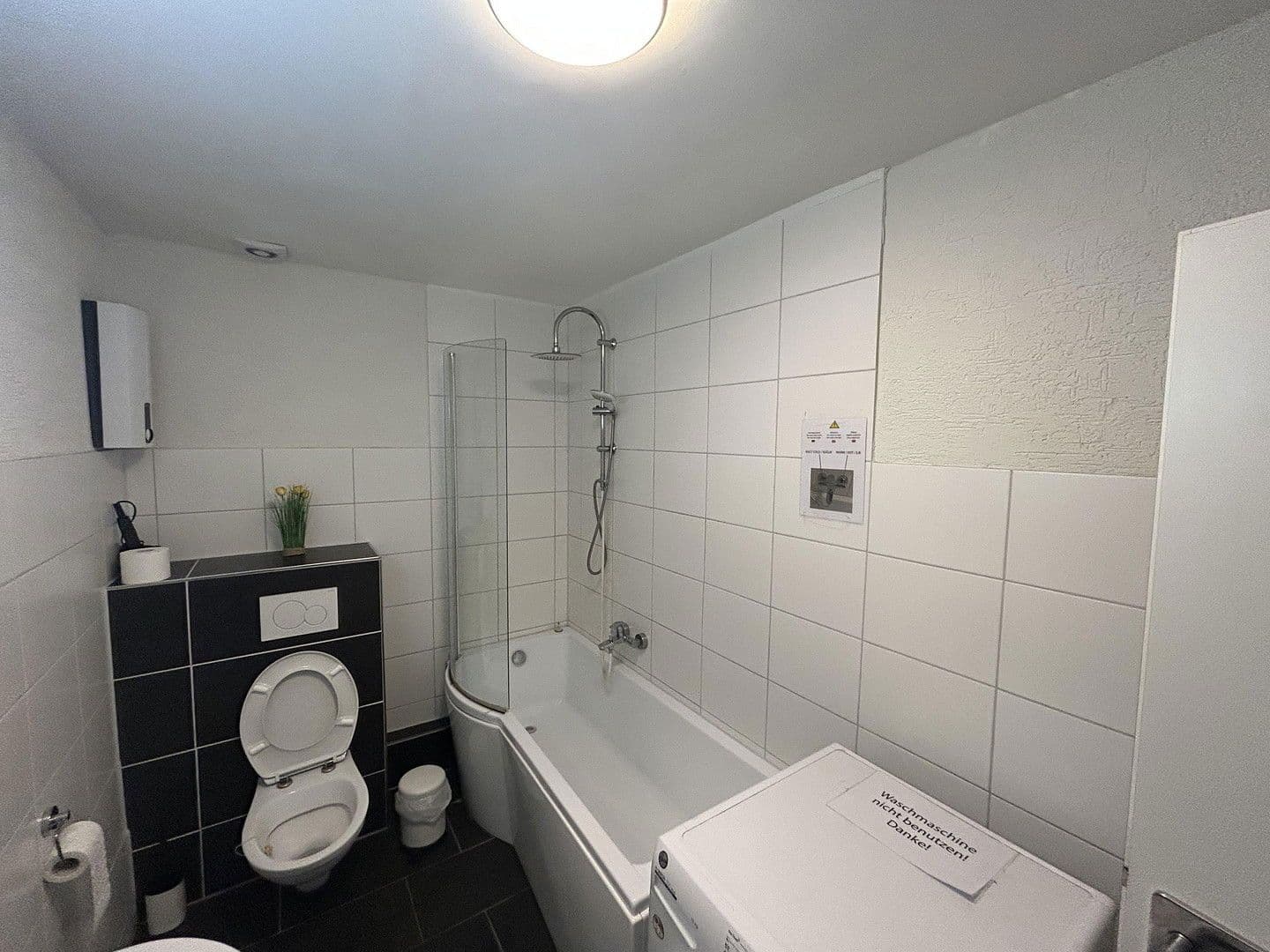 Prenájom bytu 3-izbový 85 m², Baustraße 8, Oberhausen, Severné Porýnie - Westfálsko Prenájom bytu 3-izbový 85 m², Baustraße 8, Oberhausen, Severné Porýnie - Westfálsko