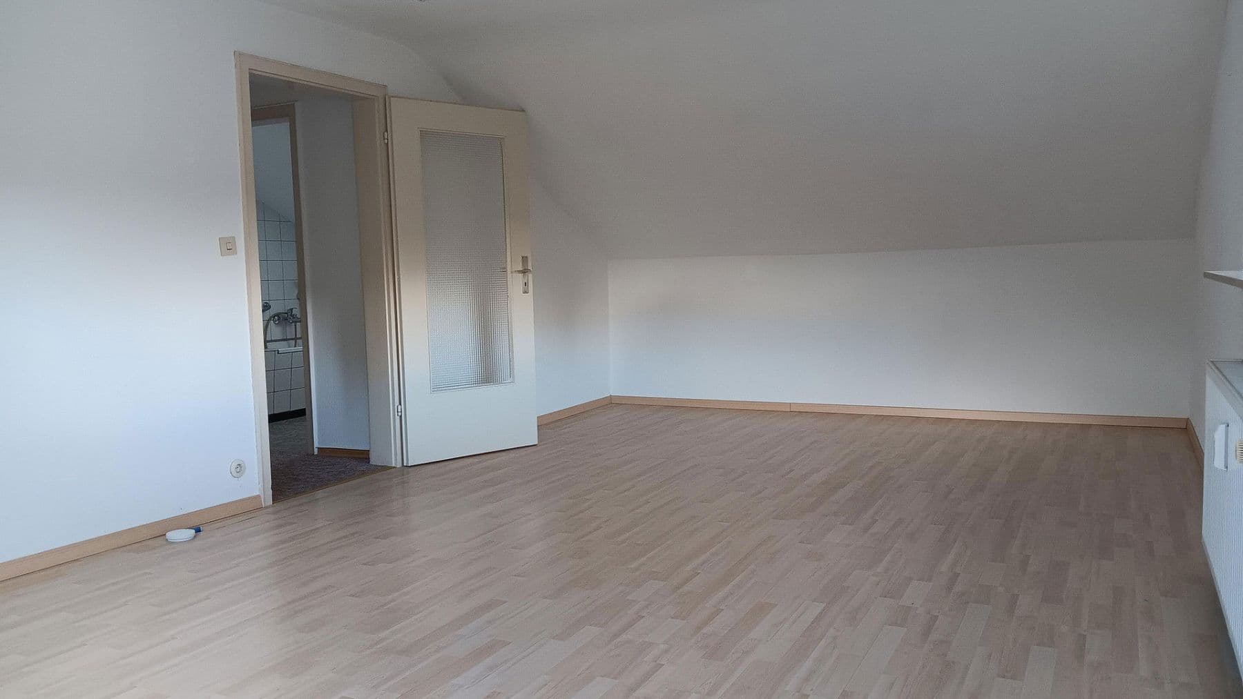 Predaj domu 212 m², pozemek 636 m², Göppingen, Bádensko-Wurttembersko Predaj domu 212 m², pozemek 636 m², Göppingen, Bádensko-Wurttembersko