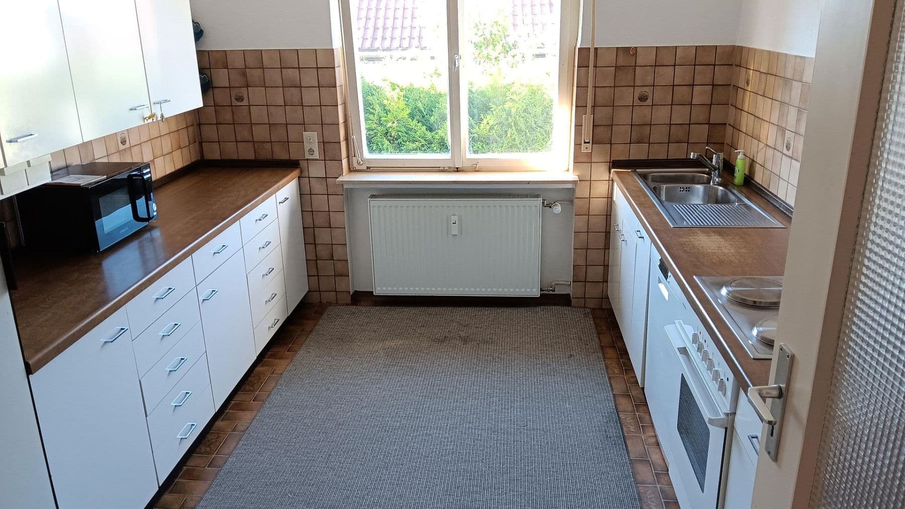 Predaj domu 212 m², pozemek 636 m², Göppingen, Bádensko-Wurttembersko Predaj domu 212 m², pozemek 636 m², Göppingen, Bádensko-Wurttembersko