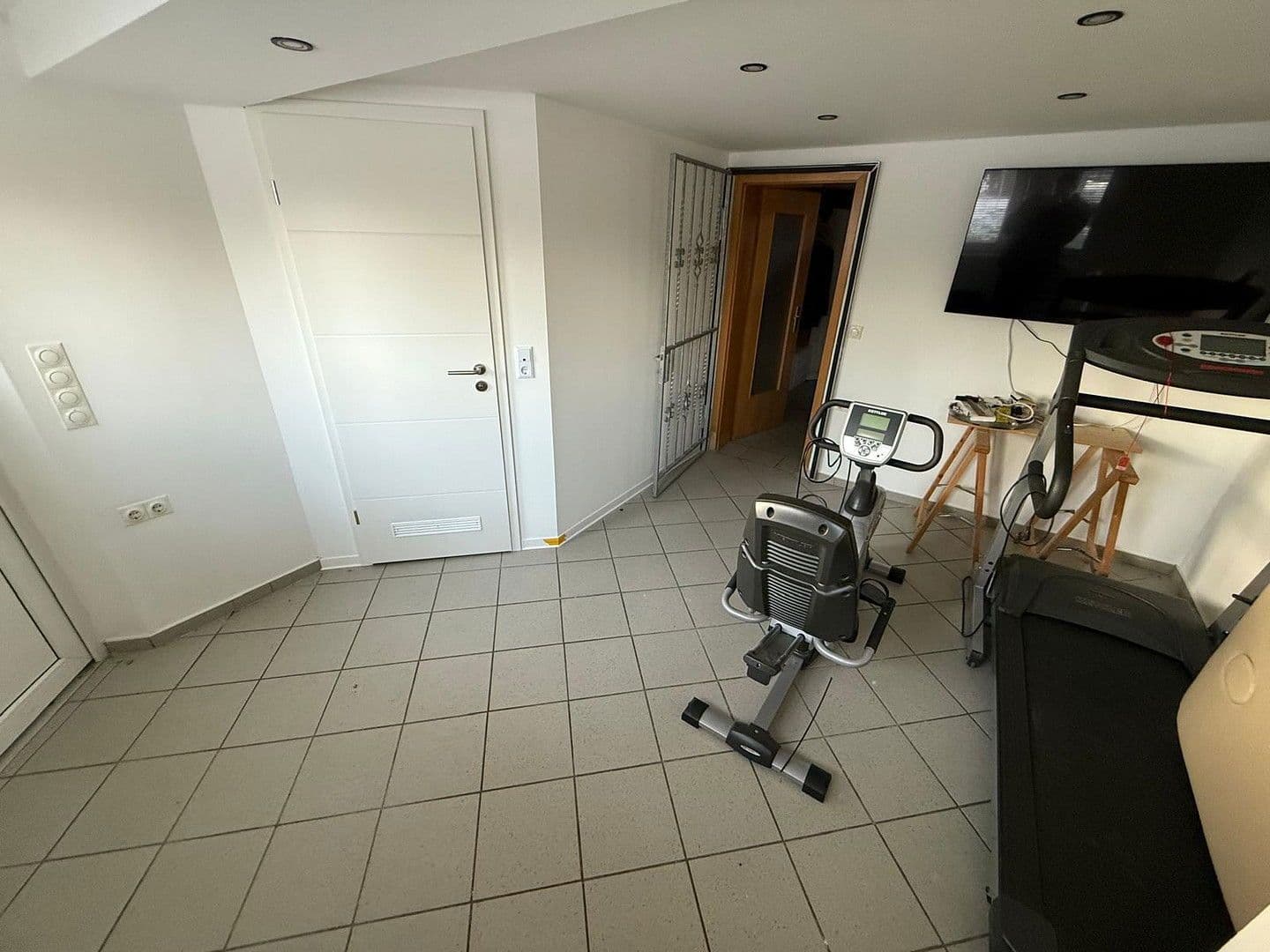 Predaj domu 120 m², pozemek 1.800 m², Neustadt-Glewe, Meklenbursko-Predpomoransko Predaj domu 120 m², pozemek 1.800 m², Neustadt-Glewe, Meklenbursko-Predpomoransko