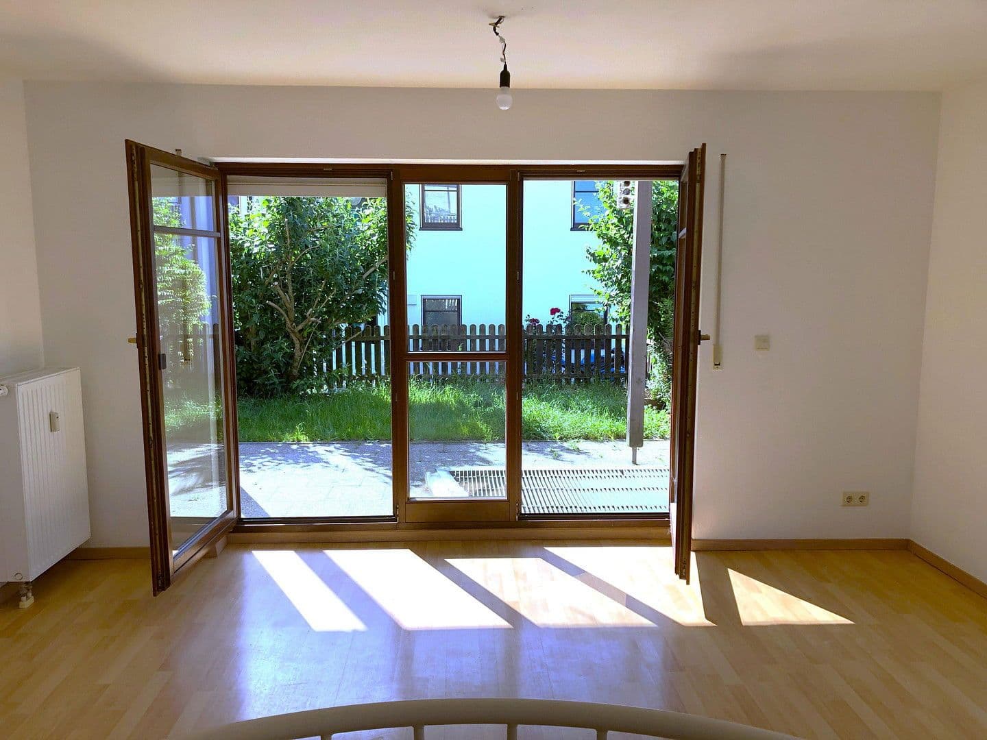 Predaj bytu 3-izbový 79 m², An den Dorfwiesen 1, Wachau, Sasko Predaj bytu 3-izbový 79 m², An den Dorfwiesen 1, Wachau, Sasko