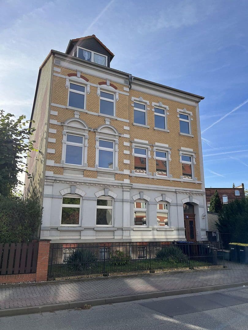 Prenájom bytu 4-izbový 97 m², Jägerstraße 70, Naumburg (Saale), Sasko-Anhaltsko Prenájom bytu 4-izbový 97 m², Jägerstraße 70, Naumburg (Saale), Sasko-Anhaltsko