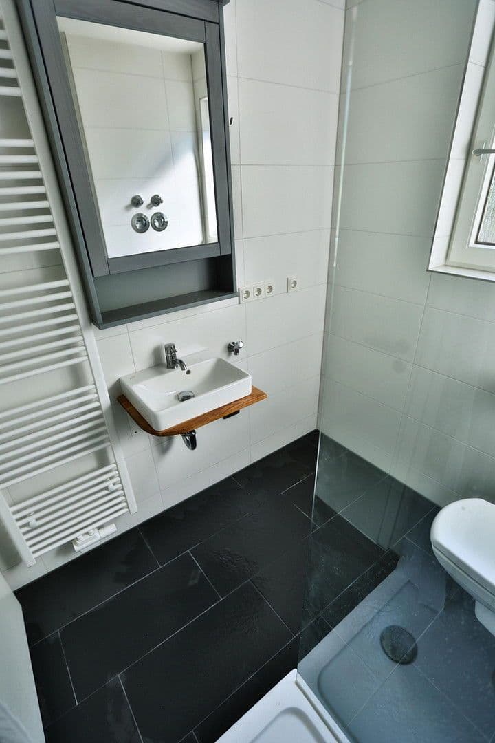 Prenájom bytu 2-izbový 50 m², Oberer Wingertweg, 75, Pforzheim, Bádensko-Wurttembersko Prenájom bytu 2-izbový 50 m², Oberer Wingertweg, 75, Pforzheim, Bádensko-Wurttembersko