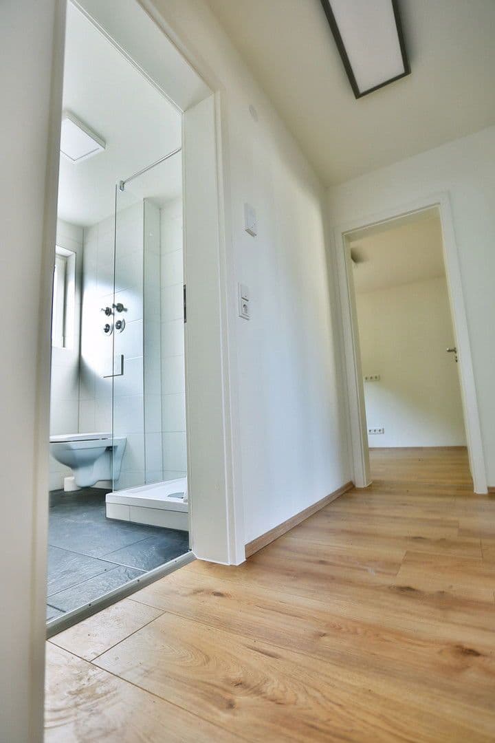 Prenájom bytu 2-izbový 50 m², Oberer Wingertweg, 75, Pforzheim, Bádensko-Wurttembersko Prenájom bytu 2-izbový 50 m², Oberer Wingertweg, 75, Pforzheim, Bádensko-Wurttembersko