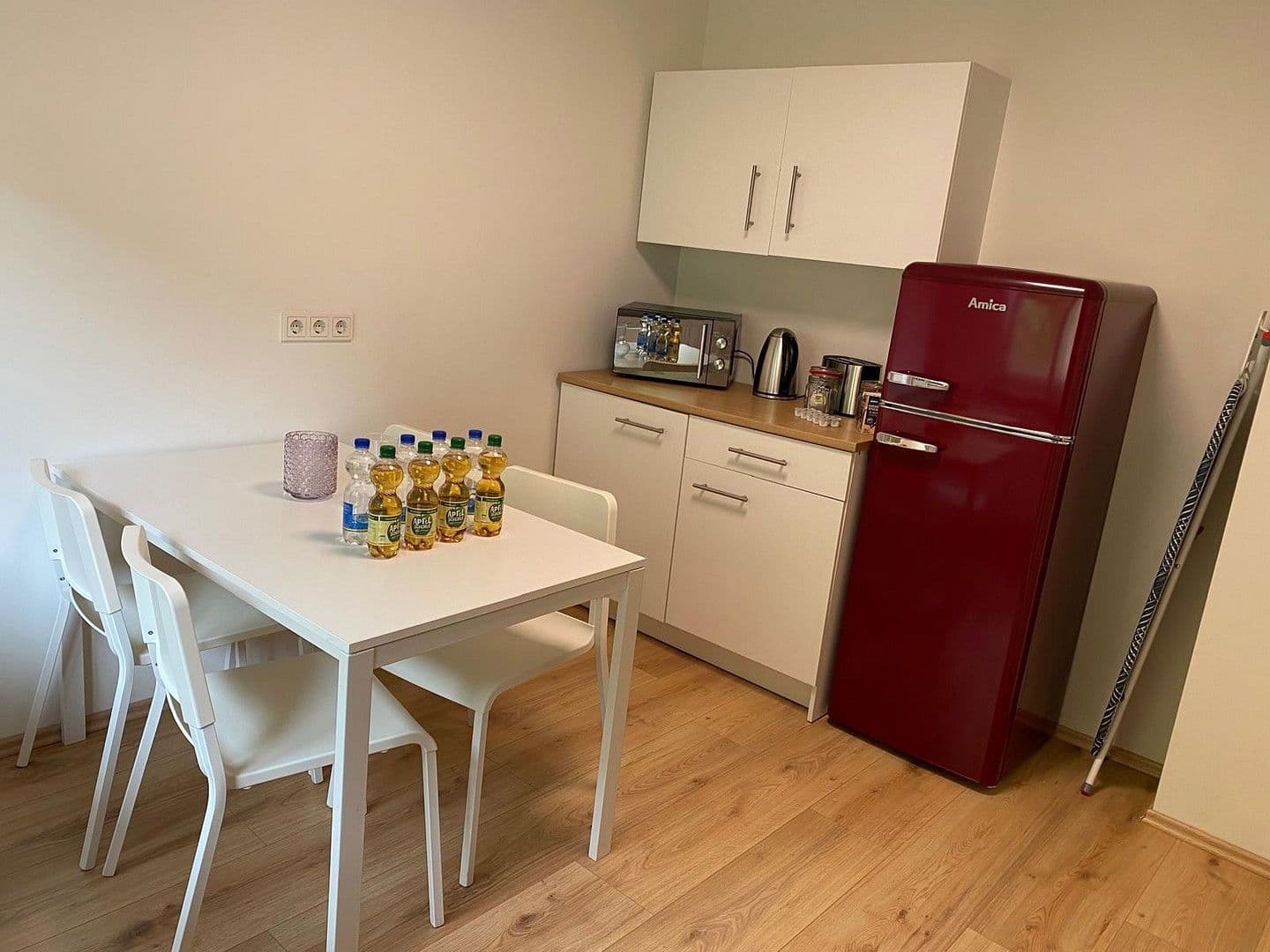 Prenájom bytu 2-izbový 50 m², Oberer Wingertweg, 75, Pforzheim, Bádensko-Wurttembersko Prenájom bytu 2-izbový 50 m², Oberer Wingertweg, 75, Pforzheim, Bádensko-Wurttembersko