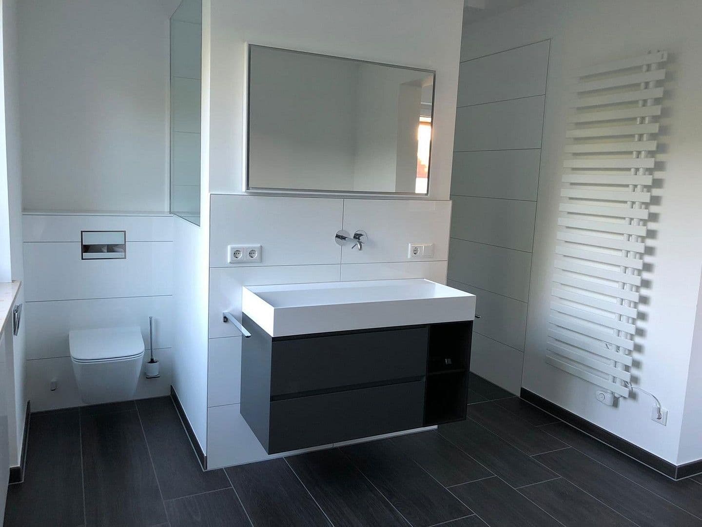 Prenájom domu 300 m², pozemek 1.899 m², Bürgstadt, Bavorsko Prenájom domu 300 m², pozemek 1.899 m², Bürgstadt, Bavorsko