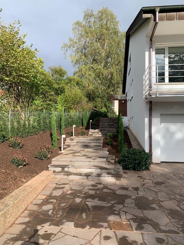 Prenájom domu 300 m², pozemek 1.899 m², Bürgstadt, Bavorsko Prenájom domu 300 m², pozemek 1.899 m², Bürgstadt, Bavorsko