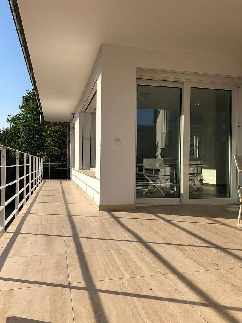 Prenájom domu 300 m², pozemek 1.899 m², Bürgstadt, Bavorsko Prenájom domu 300 m², pozemek 1.899 m², Bürgstadt, Bavorsko