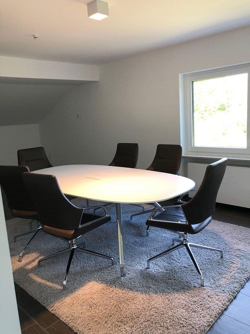 Prenájom domu 300 m², pozemek 1.899 m², Bürgstadt, Bavorsko Prenájom domu 300 m², pozemek 1.899 m², Bürgstadt, Bavorsko