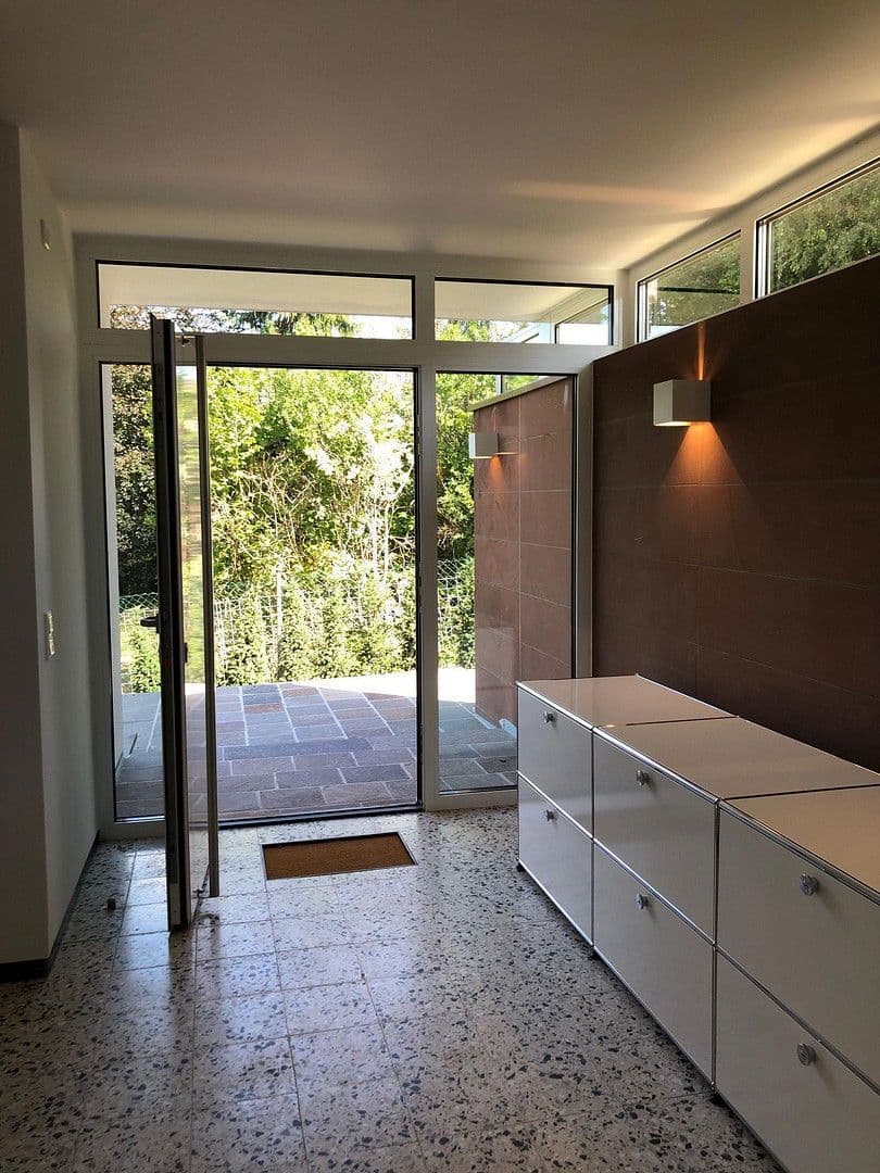 Prenájom domu 300 m², pozemek 1.899 m², Bürgstadt, Bavorsko Prenájom domu 300 m², pozemek 1.899 m², Bürgstadt, Bavorsko