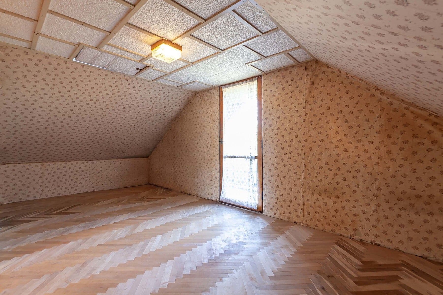 Predaj rekreačného objektu 100 m², pozemek 462 m², Stříbrná Skalice, Středočeský kraj Predaj rekreačného objektu 100 m², pozemek 462 m², Stříbrná Skalice, Středočeský kraj