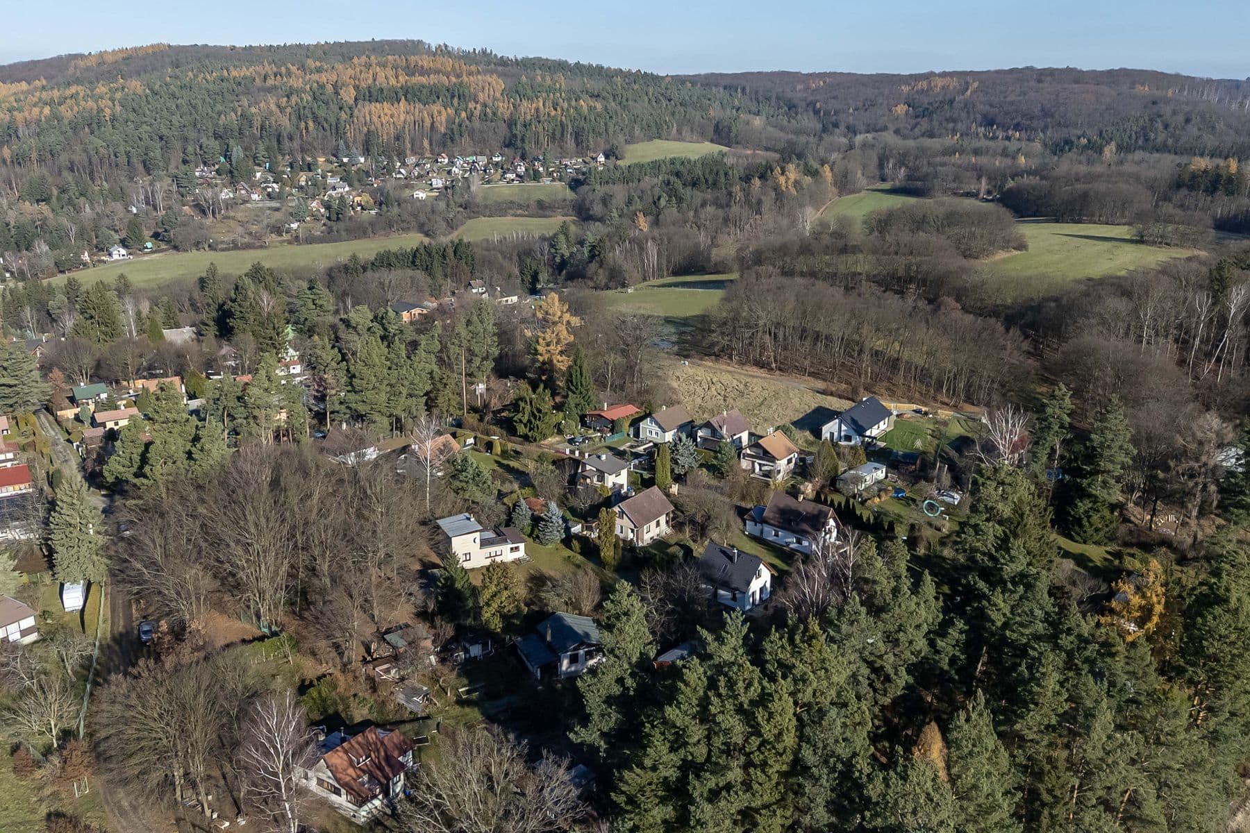Predaj rekreačného objektu 100 m², pozemek 462 m², Stříbrná Skalice, Středočeský kraj Predaj rekreačného objektu 100 m², pozemek 462 m², Stříbrná Skalice, Středočeský kraj