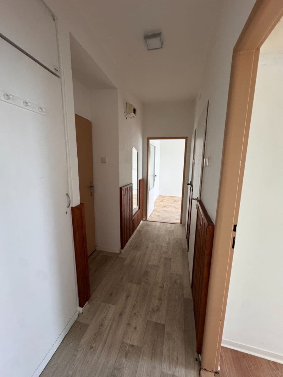 Prenájom bytu 2-izbový 49 m², Aloise Jiráska, Ledeč nad Sázavou, Kraj Vysočina Prenájom bytu 2-izbový 49 m², Aloise Jiráska, Ledeč nad Sázavou, Kraj Vysočina