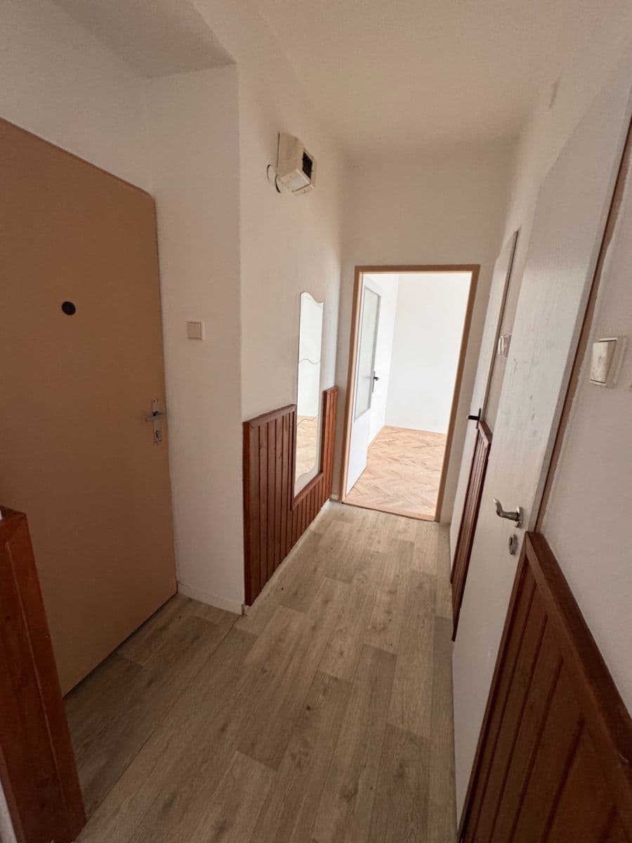 Prenájom bytu 2-izbový 49 m², Aloise Jiráska, Ledeč nad Sázavou, Kraj Vysočina Prenájom bytu 2-izbový 49 m², Aloise Jiráska, Ledeč nad Sázavou, Kraj Vysočina