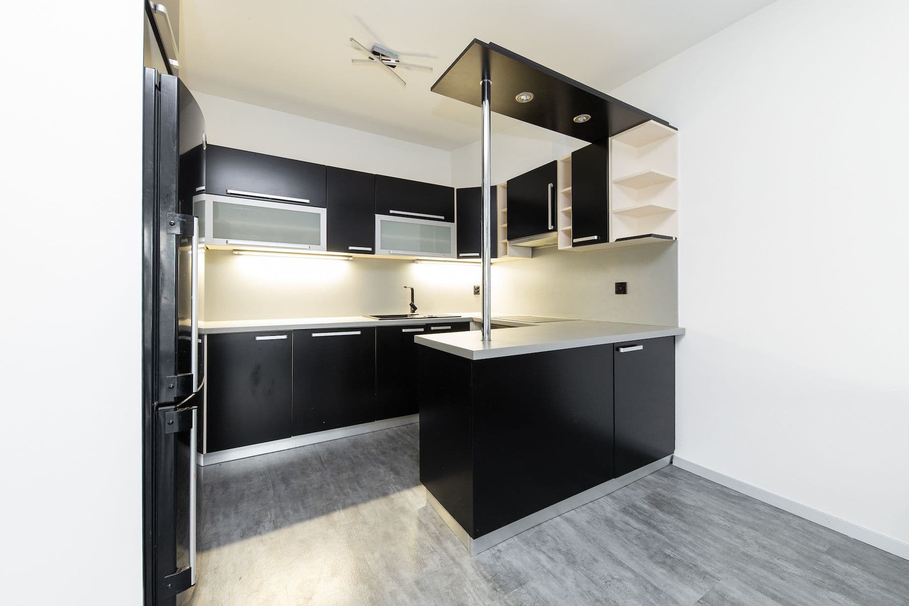 Predaj bytu 3-izbový 88 m², gen. Píky, Olomouc, Olomoucký kraj Predaj bytu 3-izbový 88 m², gen. Píky, Olomouc, Olomoucký kraj