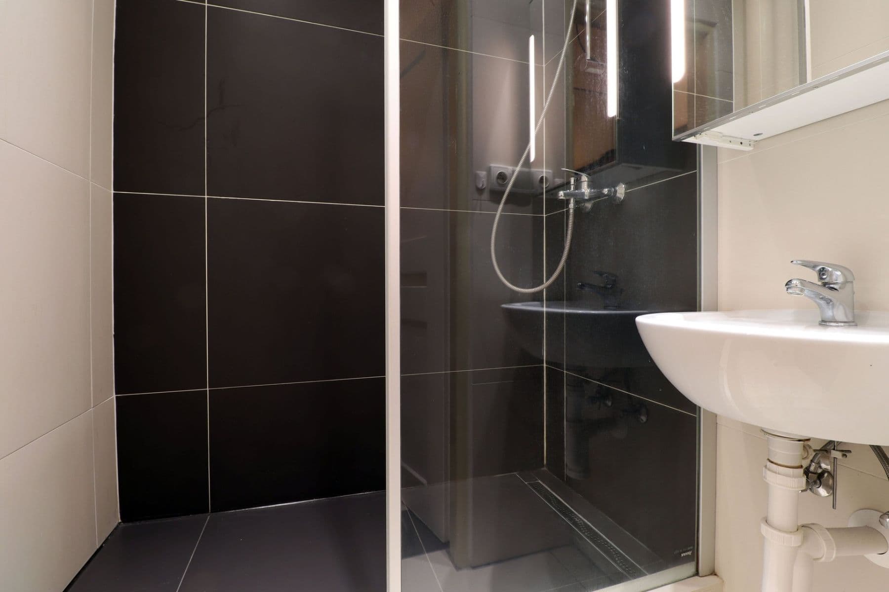 Prenájom bytu 2-izbový 42 m², Škvorecká, Praha, Praha Prenájom bytu 2-izbový 42 m², Škvorecká, Praha, Praha