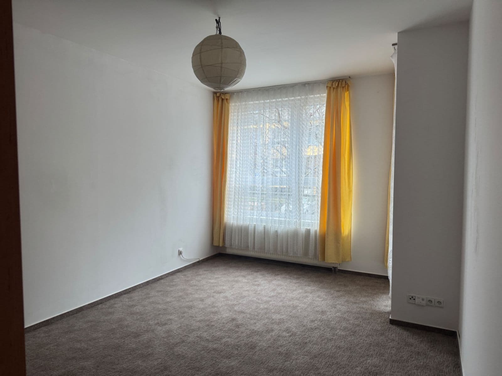 Prenájom bytu 2-izbový 55 m², Zakšínská, Praha, Praha Prenájom bytu 2-izbový 55 m², Zakšínská, Praha, Praha