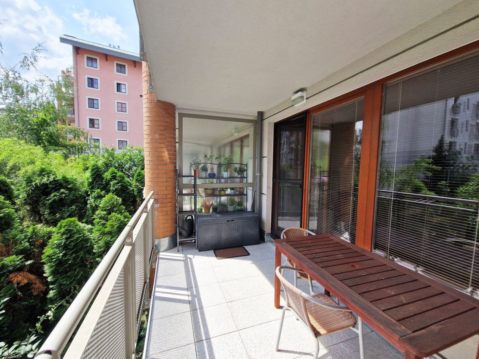 Prenájom bytu 3-izbový 80 m², Paťanka, Praha, Praha Prenájom bytu 3-izbový 80 m², Paťanka, Praha, Praha