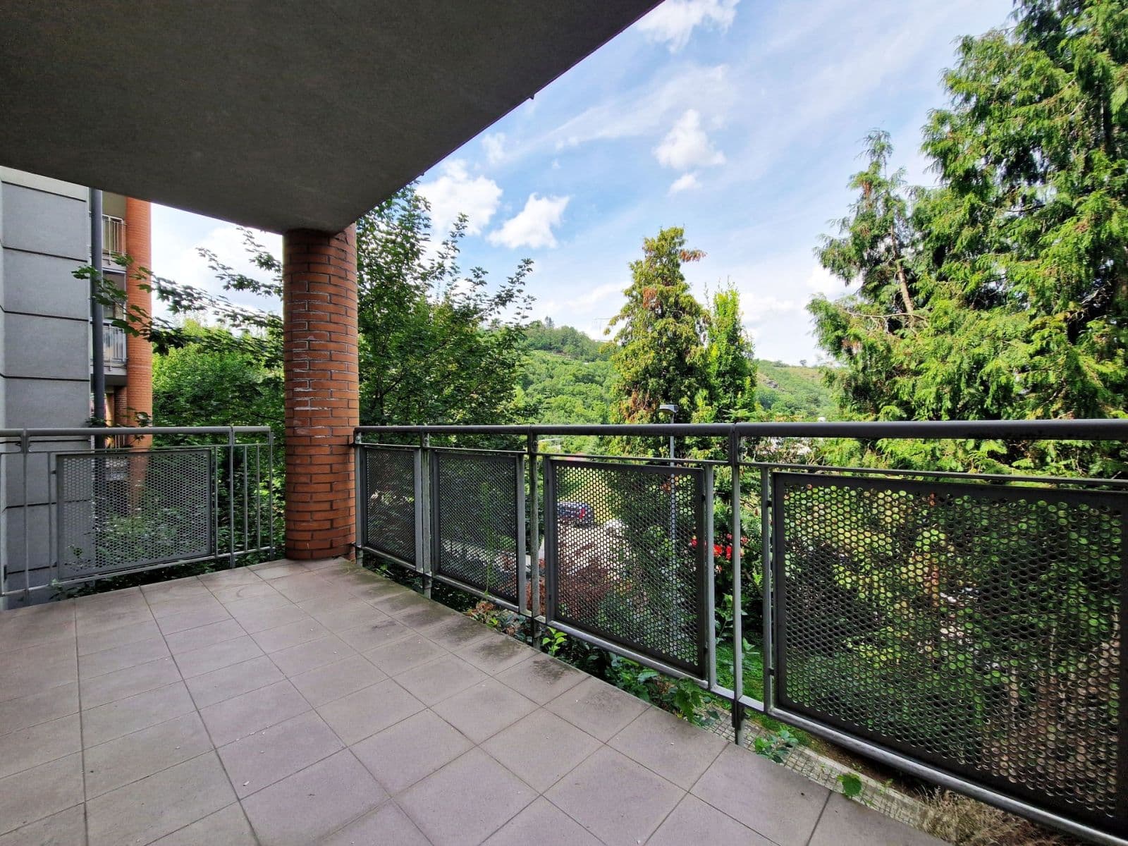 Prenájom bytu 3-izbový 80 m², Paťanka, Praha, Praha Prenájom bytu 3-izbový 80 m², Paťanka, Praha, Praha