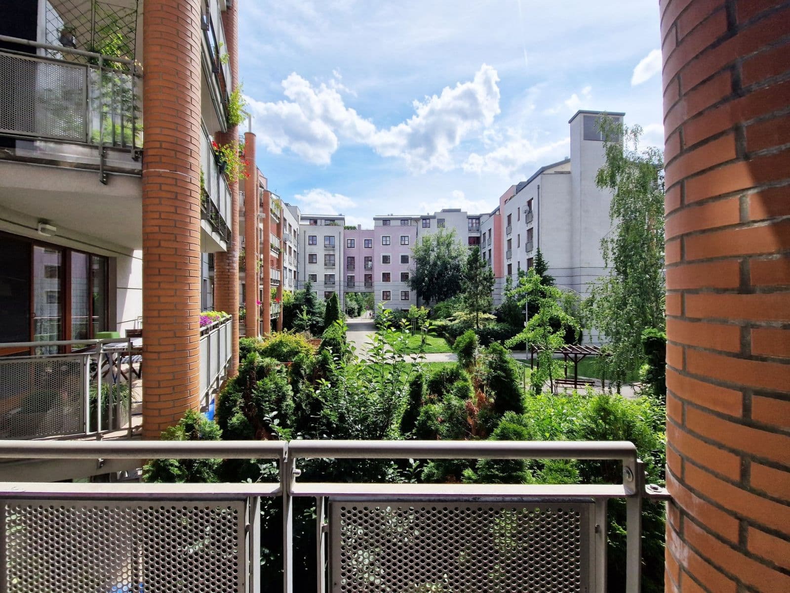 Prenájom bytu 3-izbový 80 m², Paťanka, Praha, Praha Prenájom bytu 3-izbový 80 m², Paťanka, Praha, Praha