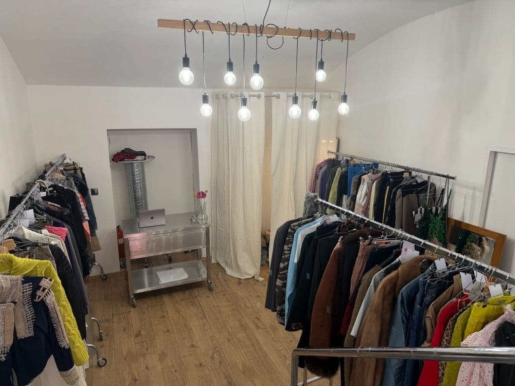 Prenájom nebytového priestoru 26 m², Záhřebská, Praha, Praha Prenájom nebytového priestoru 26 m², Záhřebská, Praha, Praha