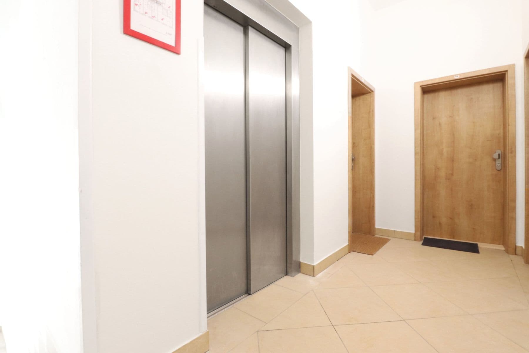 Prenájom bytu 1-izbový 17 m², Radlická, Praha, Praha Prenájom bytu 1-izbový 17 m², Radlická, Praha, Praha