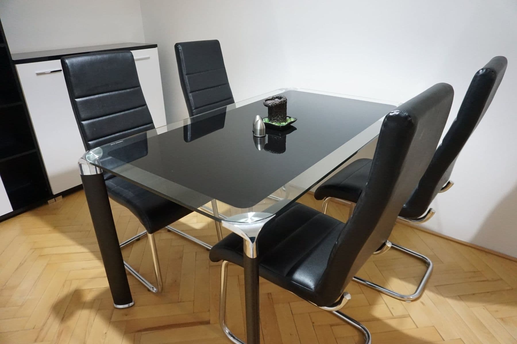 Prenájom bytu 3-izbový 72 m², Střížkovská, Praha, Praha Prenájom bytu 3-izbový 72 m², Střížkovská, Praha, Praha